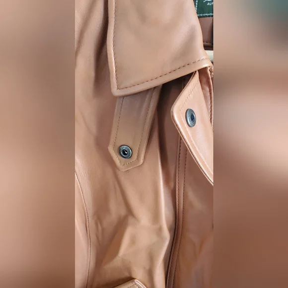 Eddie Bauer Classic Tan lambs Leather Jacket. womens small. EUC - Picture 6 of 8